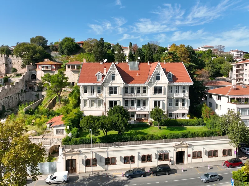 Köşkler Ve Konaklar